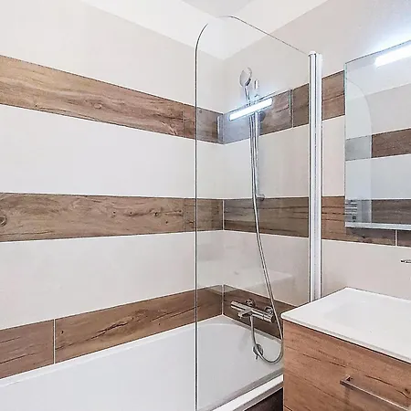 Appartement Les Olympiades-3 By Interhome